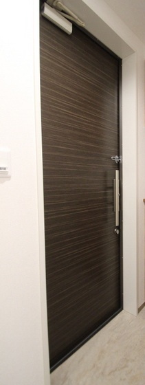 玄関　他号室のお写真です