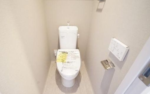 トイレ　コンパクトで使いやすいトイレです