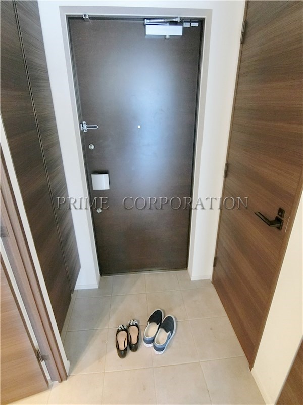 玄関　※参考写真※