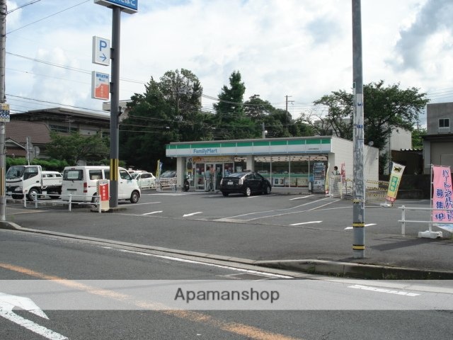 その他　ファミリーマート上牧町役場前店（その他）まで539m
