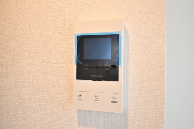 セキュリティ　モニター付きインターホンです