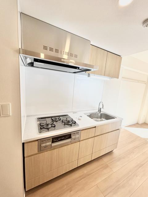 キッチン　※写真は同タイプ住戸です。