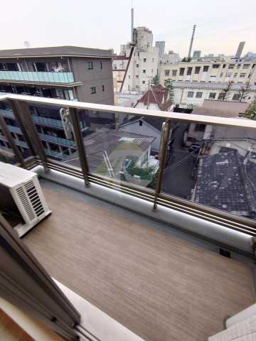 バルコニー　ザ・パークハビオ新宿