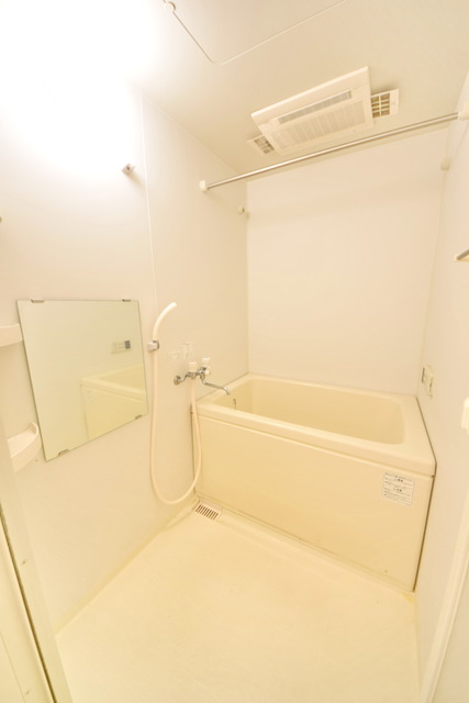 バス・シャワールーム　～疲れもさっぱり～