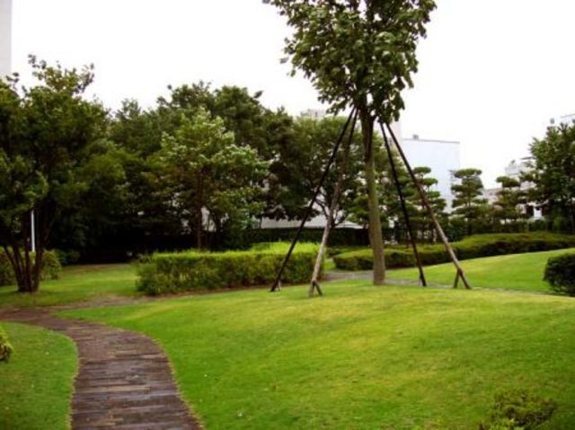 公園　落合中央公園（公園）まで977m