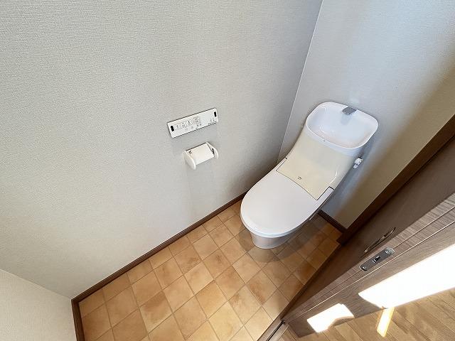 トイレ　トイレ