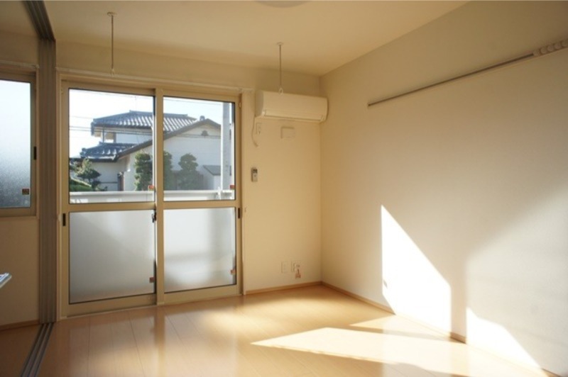 居室・リビング　図面と現状に相違がある場合には現状を優先