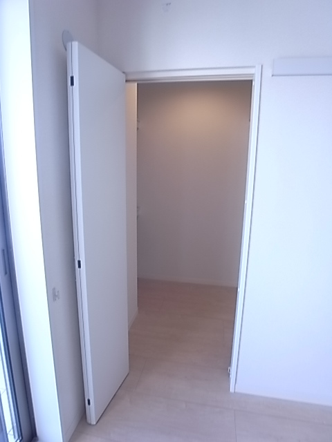 収納　ウォークインクローゼット