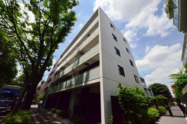 建物外観　★鉄筋コンクリート造のマンション★