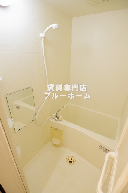 バス・シャワールーム　清潔なお風呂です！