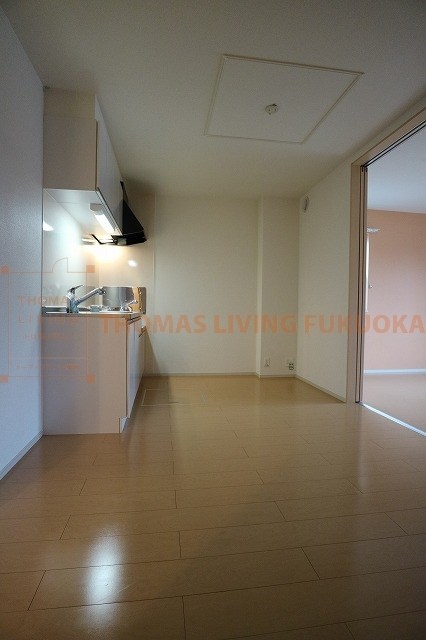 居室・リビング　陽あたり良好