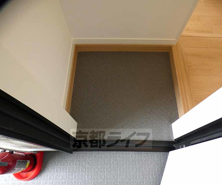 玄関　靴収納付きの玄関