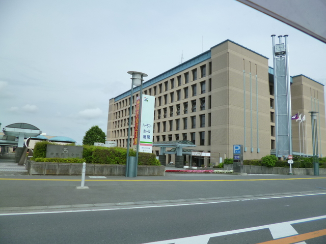 役所　座間市役所（役所）まで850m