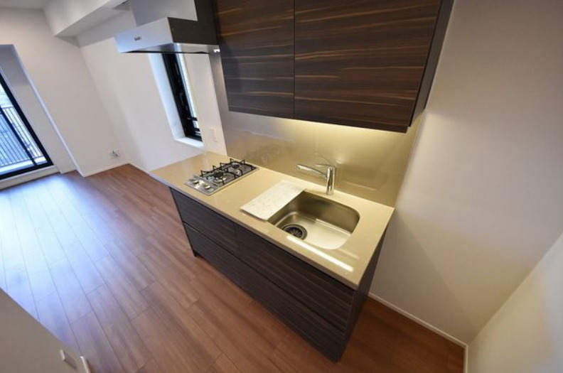 キッチン　※別部屋参考写真