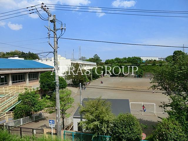 小学校　座間市立相武台東小学校（小学校）まで411m