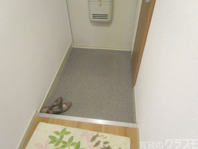 玄関　シンプルイズベストです！