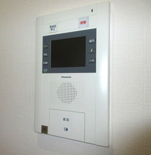 セキュリティ　モニタ付きインターホン（内装前）
