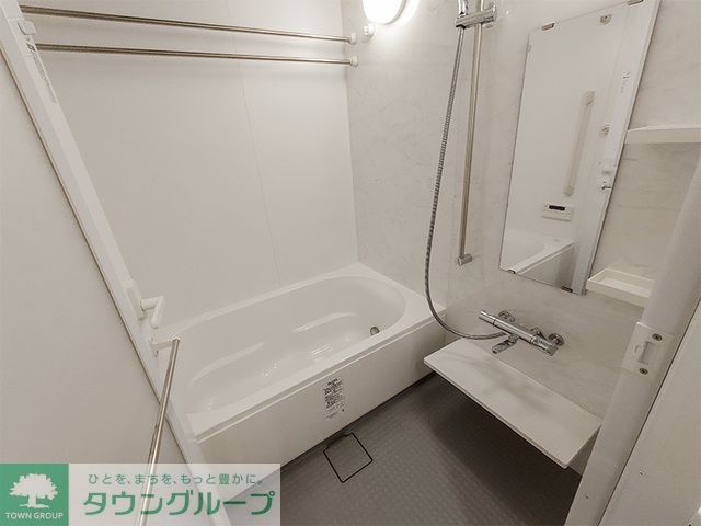 バス・シャワールーム　※写真は同タイプ住戸です。