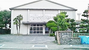 中学校　徳島市津田中学校（中学校）まで1074m