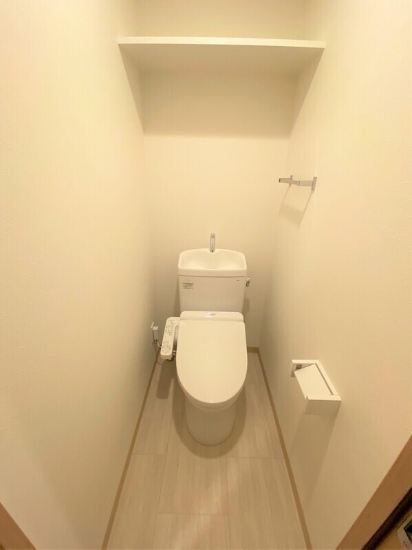 トイレ　【女性のお一人暮らしでも安心のセキュリティ♪】