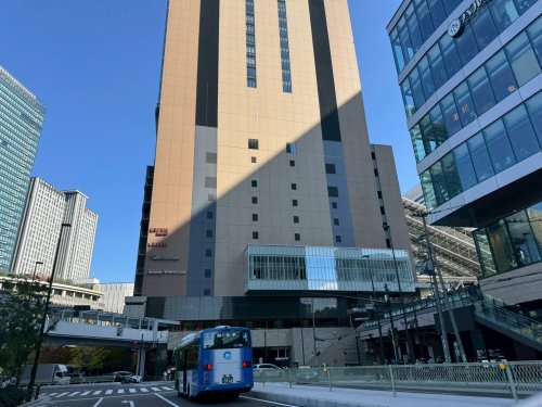 ショッピングセンター　ルクア大阪（ショッピングセンター）まで798m