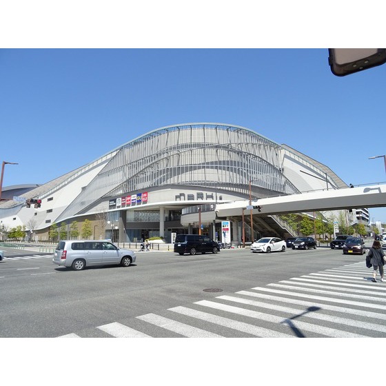 スーパー　ハローデイＭＡＲＫ　ＩＳ福岡もも（スーパー）まで881m