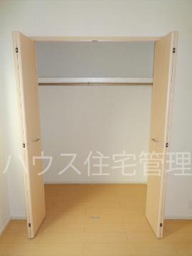 収納　クローゼット