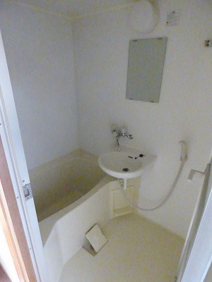 バス・シャワールーム　※反転・同タイプ