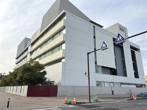 中学校　大西学園中学校・高等学校（中学校）まで551m