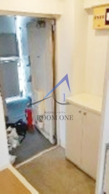 玄関　玄関です。