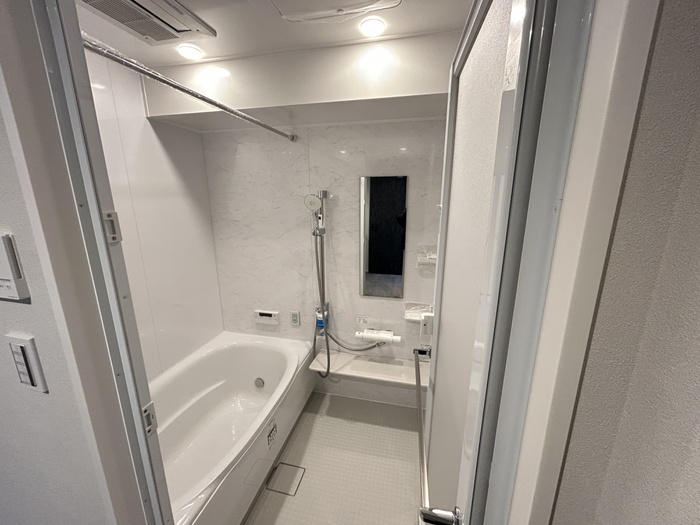 バス・シャワールーム