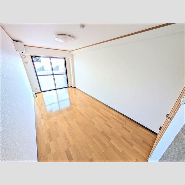 居室・リビング　居室