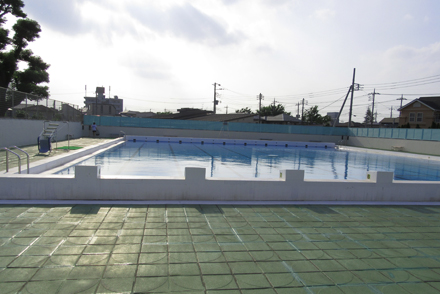 その他　流山市民プール（その他）まで575m