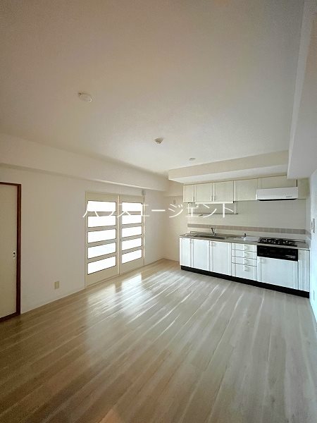 居室・リビング　広くて良いですね※参考画像