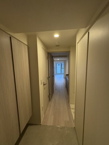 玄関　収納もある玄関です