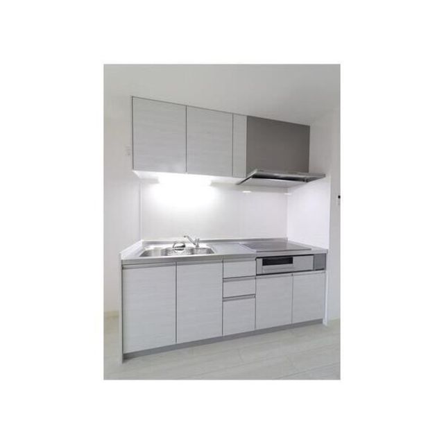 キッチン　３口システムキッチンでお料理楽しく♪♪