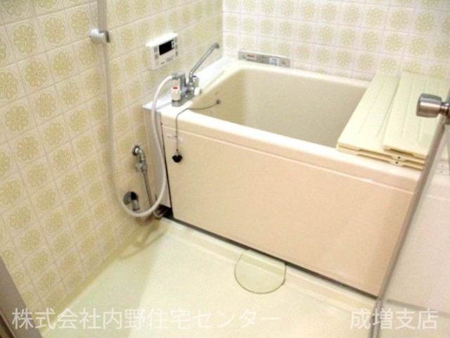 バス・シャワールーム　追い焚きができます