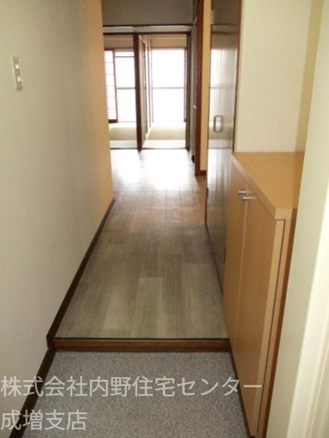 玄関　玄関部分