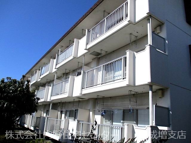 建物外観　南面の外観