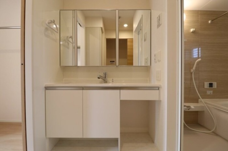 洗面設備　図面と現状に相違がある場合には現状を優先