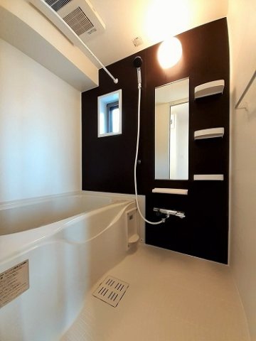 バス・シャワールーム　日々の疲れを癒すお風呂付です