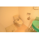 トイレ　温水線所便座つきでおすすめ！