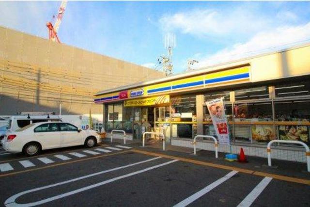 コンビニ　ミニストップ青葉荏田町店（コンビニ）まで299m
