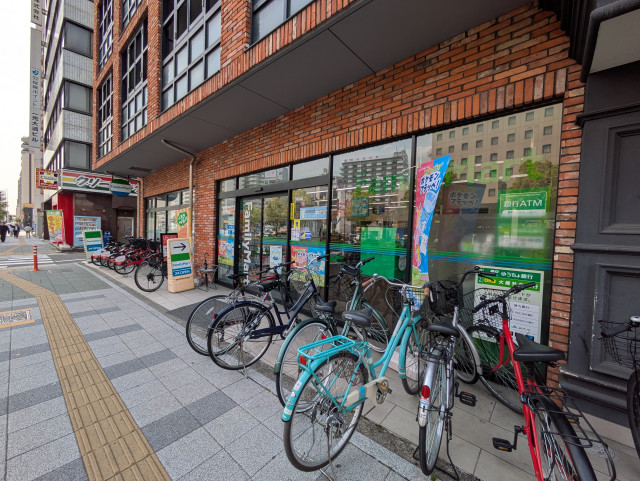 コンビニ　ファミリーマート　大須一丁目店（コンビニ）まで110m