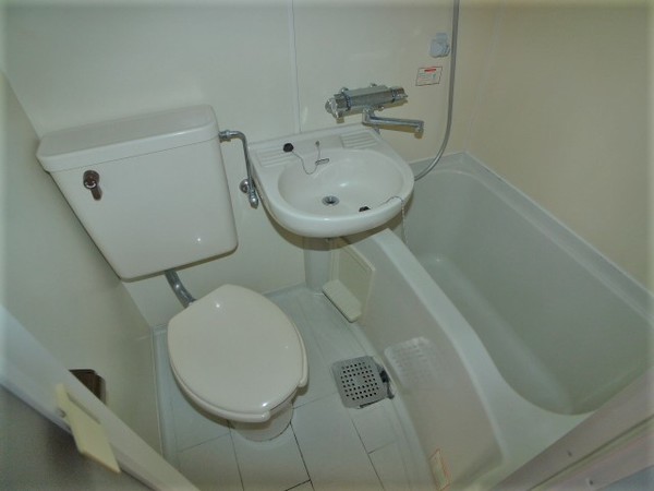 バス・シャワールーム　別室参考写真