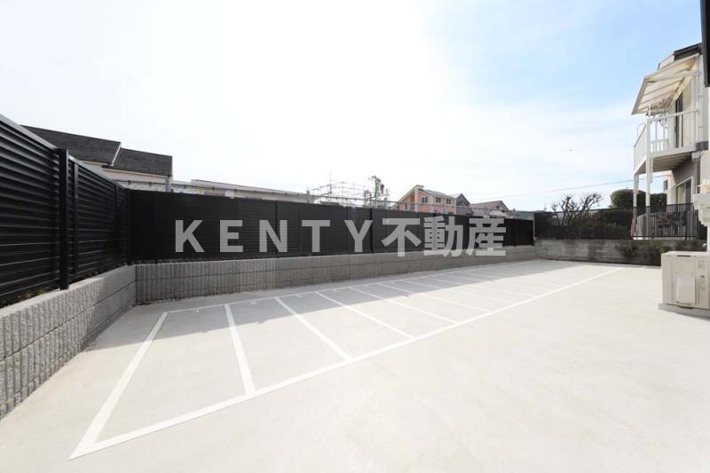 その他共有部分　ゆとりのあるエントランスです