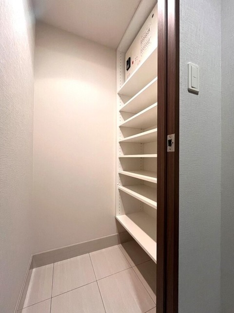 玄関　別部屋参考写真