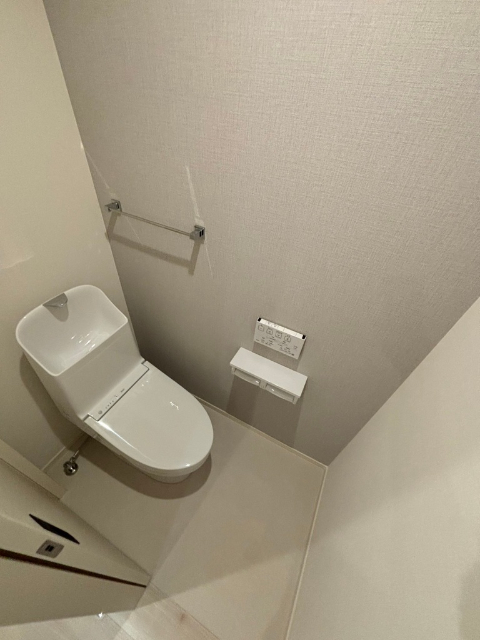 トイレ　実際のお部屋の写真です。