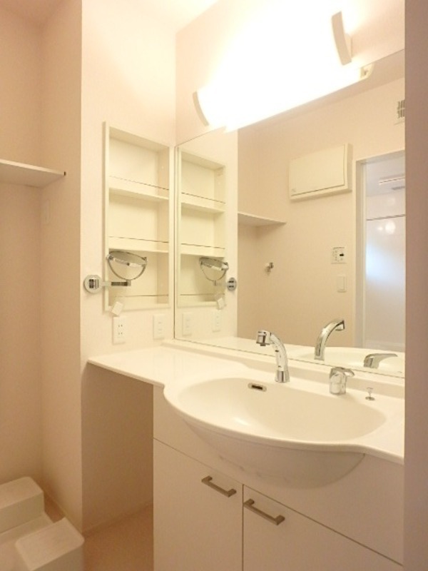 洗面設備　図面と現状に相違がある場合には現状を優先