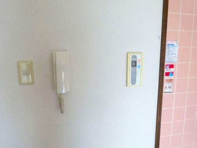 その他　インターホン・給湯器リモコン